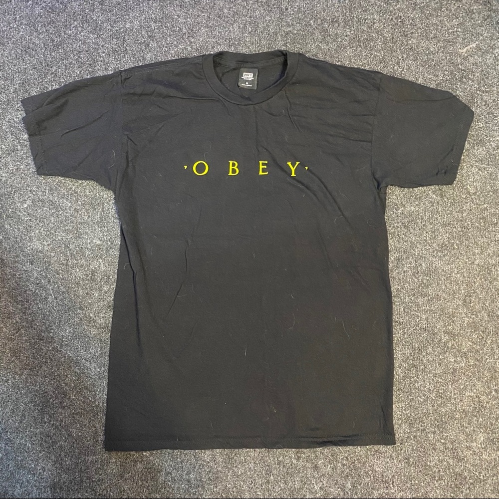 obey t shirt